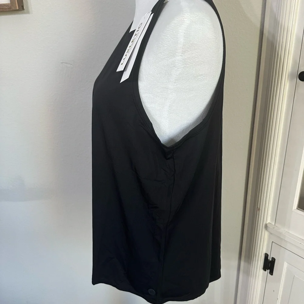 Lilly Pulitzer Black Luxletic Sleeveless Tank Top - Picture 2 of 6